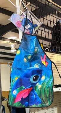 Disney Lilo & Stitch Kitchen Apron with Pocket with pot holder and mitten